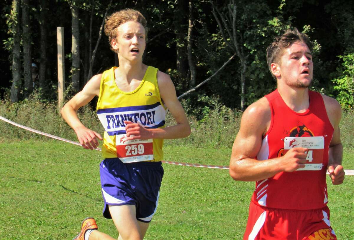 Frankfort senior Skylar Werden competes in the 2022 Pete Moss Invitational on Aug. 26 at Benzie Central High School. 