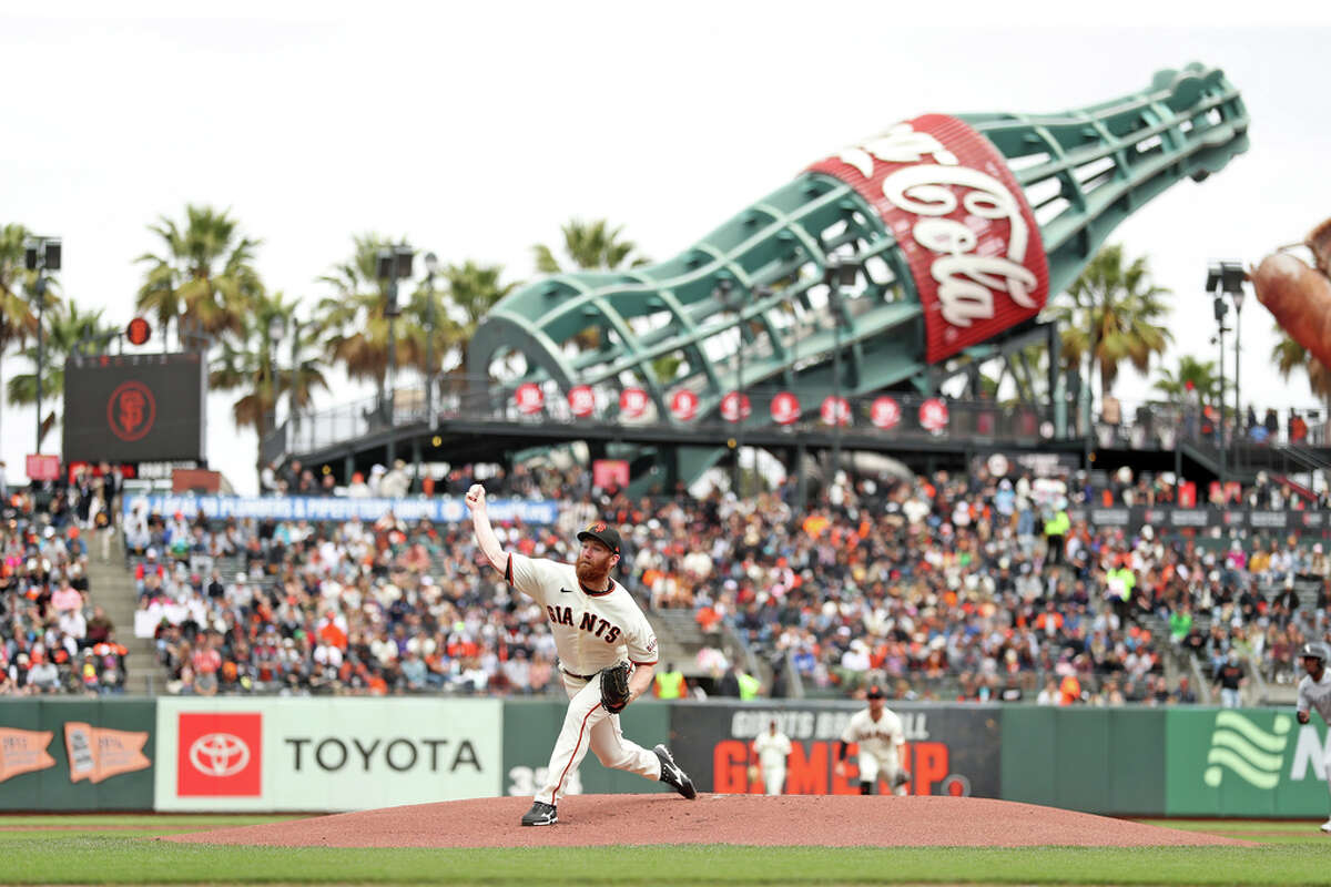 San Francisco Giants MLB Baseball Even Jesus Loves The Giants