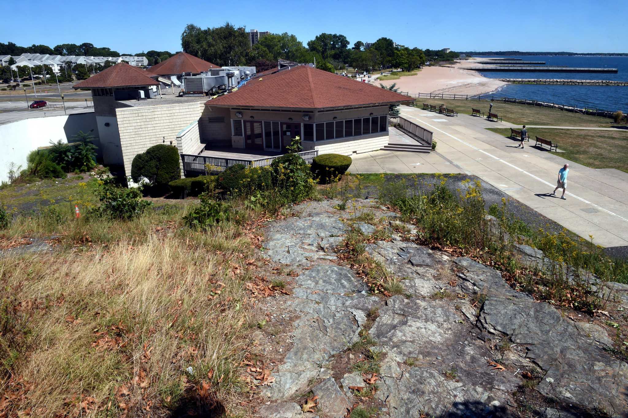 West Haven restaurant, land trust fight New England Brewing Co. move to city shoreline - Vimarsana News