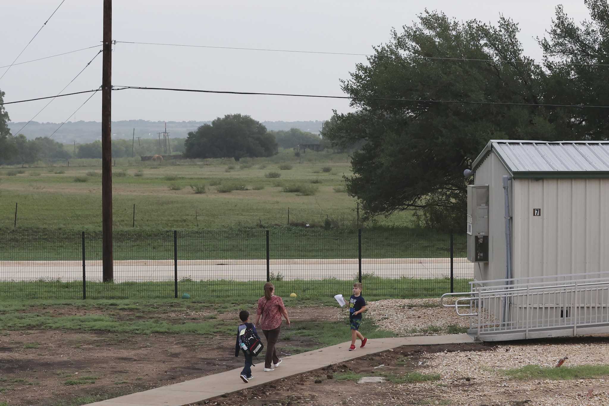 East Central ISD board sends voters a $240 million bond proposal - Vimarsana News