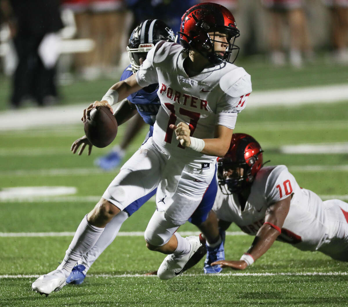 New Caney Eagles top Porter Spartans in Battle Line on 59