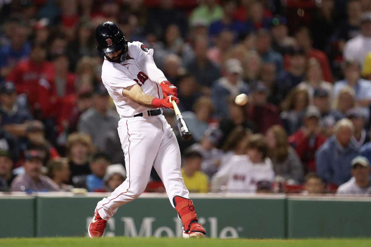 Red Sox's Connor Wong hits first career homer in win over Rangers