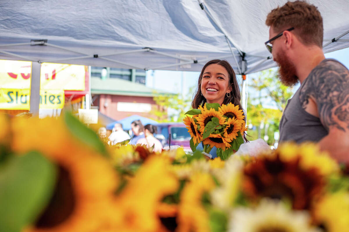 SEEN Fresh produce aplenty at the Midland Area Farmers Market