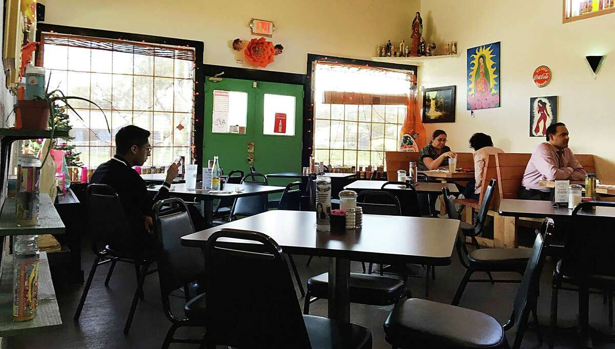 The dining room of Viva Vegeria on Nogalitos Street in San Antonio. For Mike Sutter's 365 Days of Tacos series.