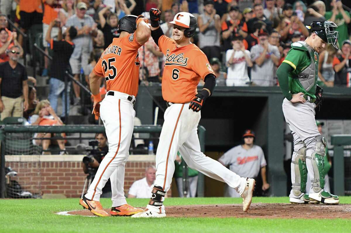 Orioles blast 5 home runs in rout of A’s