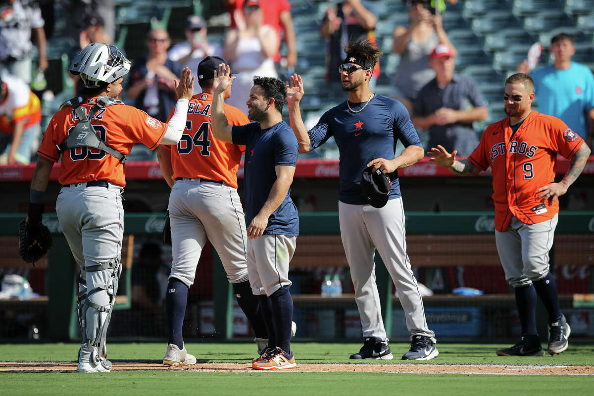 Houston Astros: An At-bat From Yordan Alvarez Inspires Hope