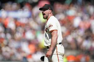 Flores’ walk-off HR lifts Giants to 5-3 win as Rodón reaches 200 K’s