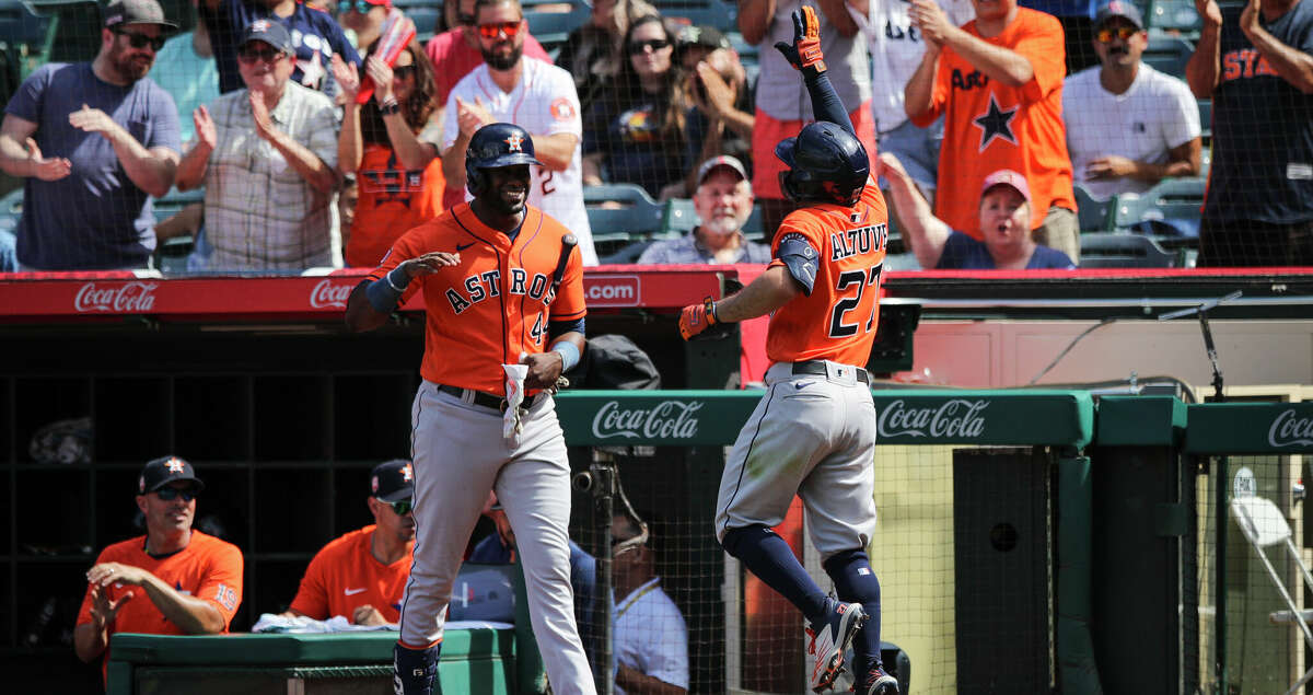 Houston Astros fans optimistic as Jose Abreu's bat begins to show