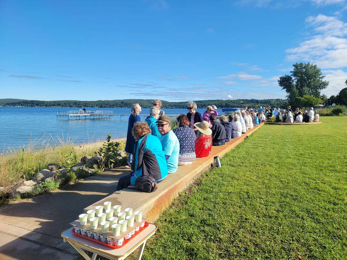 Hundreds participate in Labor Day bridge walk in Beulah