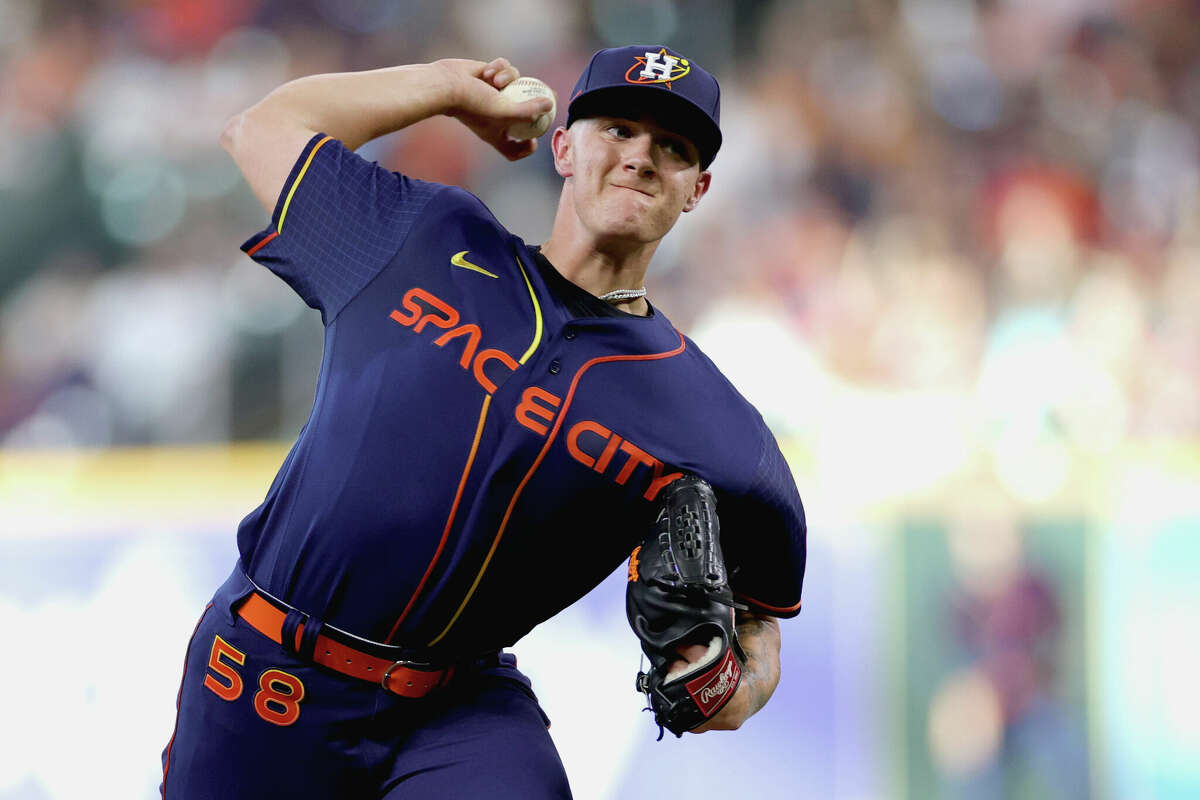 HOUSTON, TEXAS - SEPTEMBER 05: Hunter Brown #58 of the Houston Astros delivers during the first inning against the Texas Rangers at Minute Maid Park on September 05, 2022 in Houston, Texas. (Photo by Carmen Mandato/Getty Images)