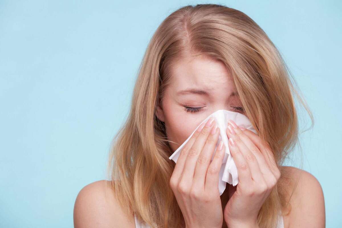 Unlike COVID-19, seasonal allergies aren't caused by a virus. Seasonal allergies are immune system responses triggered by exposure to allergens, such as seasonal tree or grass pollens.