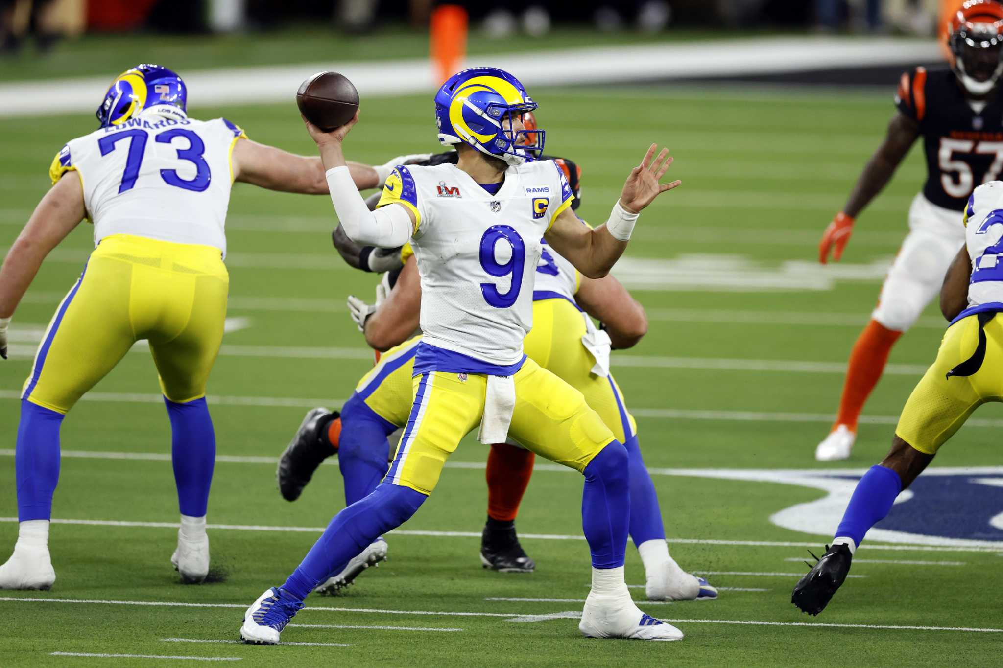 Thursday Night Football' will use AI to help viewers better understand the  action on the field