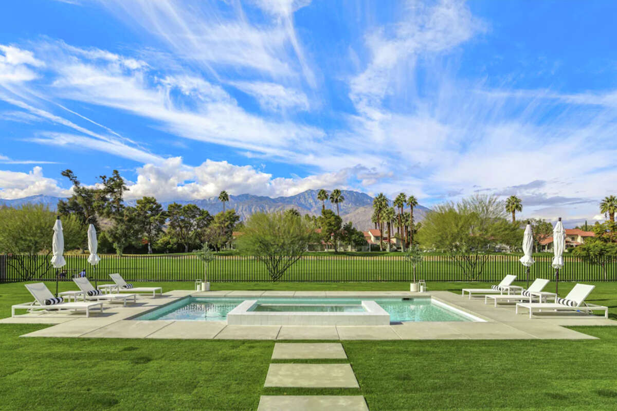 7 Palm Springs rentals that make summer last forever