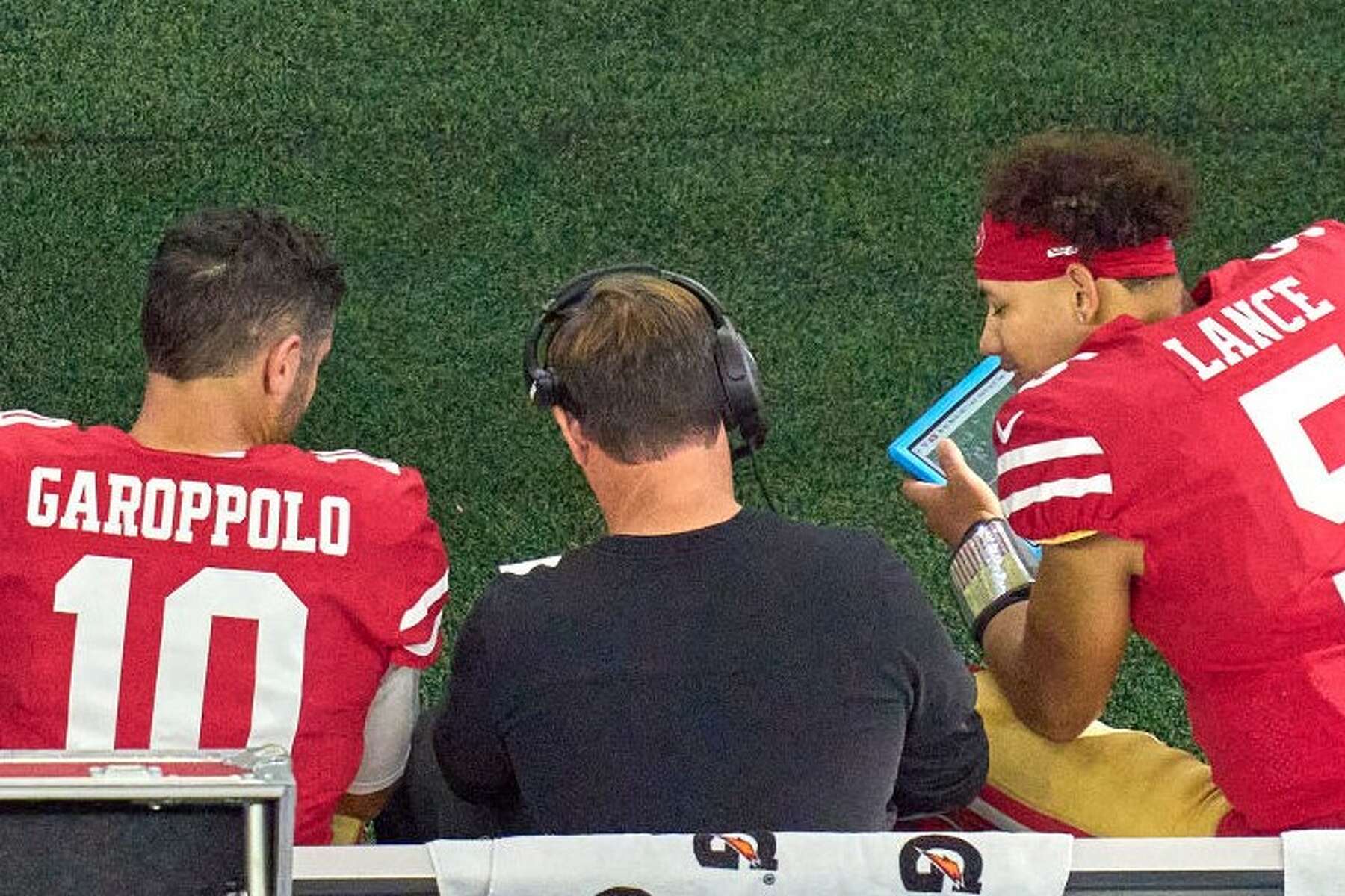 49ers keep Jimmy Garoppolo and skip convention to embrace drama