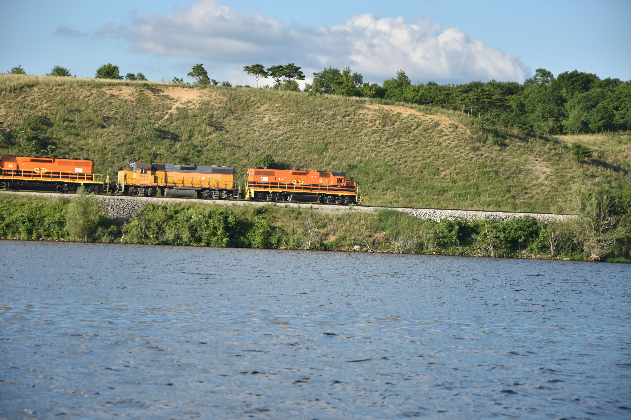 Replacing Manistee Lake bridges could cost 100 million, report shows