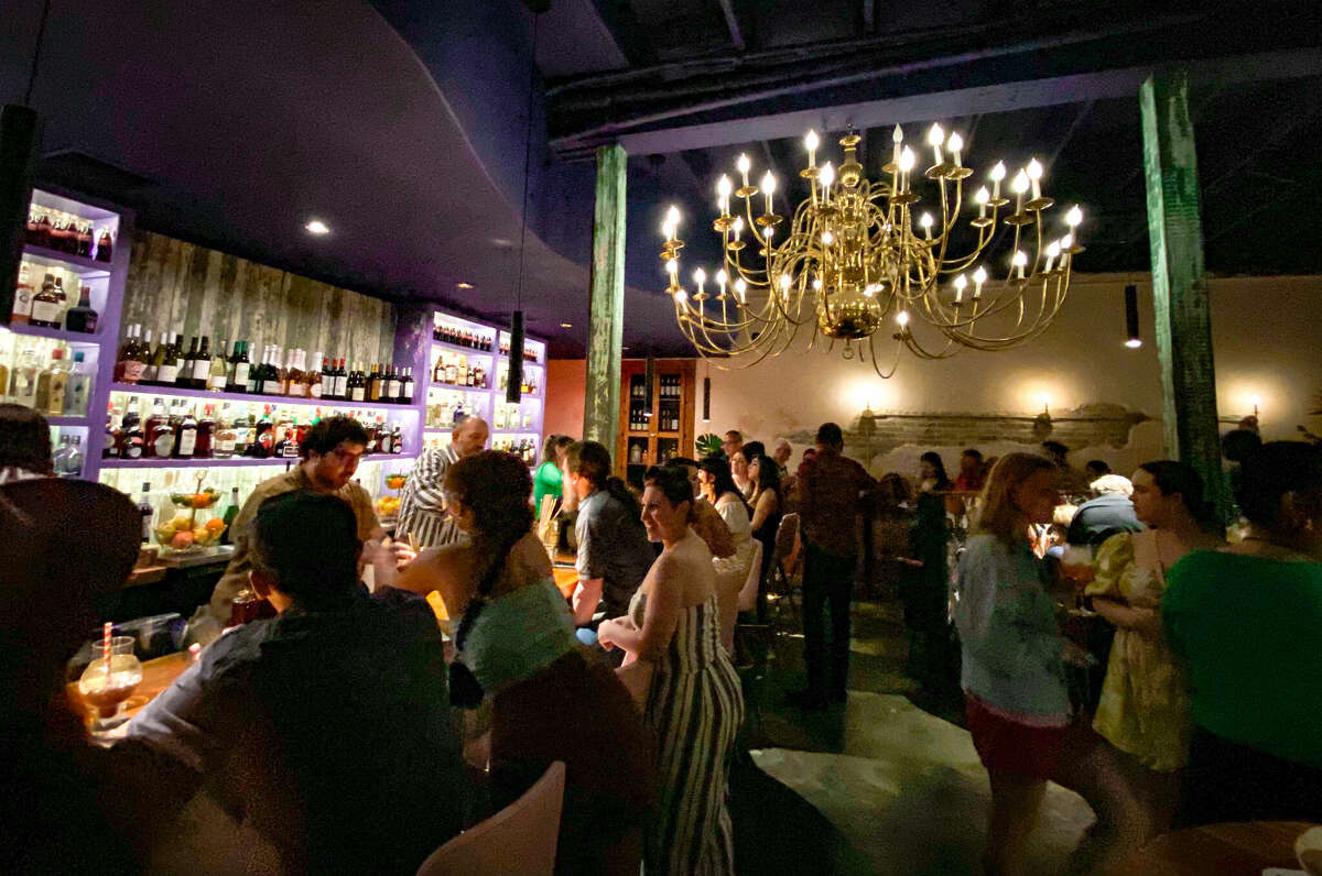 La Ruina, described as a Tropical-American cocktail bar, is now open at 410 Austin St. 