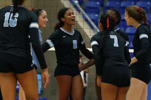 Newcomers keep Harlan volleyball going
