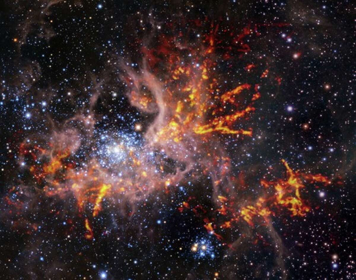 NASA s Webb Telescope Captures Stunning Tarantula Nebula Images