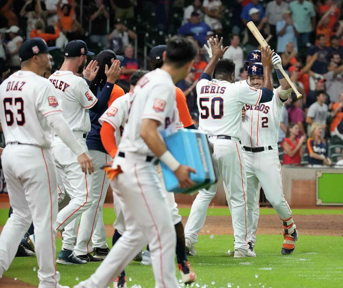 The Astros' Wild Win: Bregman'S Home Run, Standing Ovation, And More! - r0sn81h