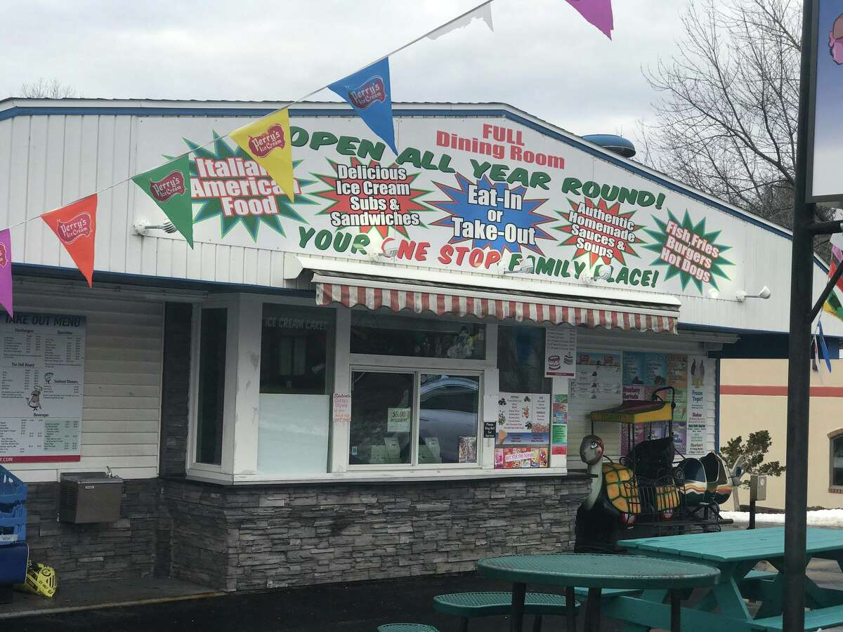 Passersby at at Frank's Ice Cream and Restaurant in Colonie might miss the fact that the ice cream stand in front disguises a rear dining room serving family- and wallet-full meals fare including Italian-American favorites.