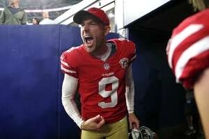 49ers’ Robbie Gould will play angry in Chicago. He’s just not sure why yet