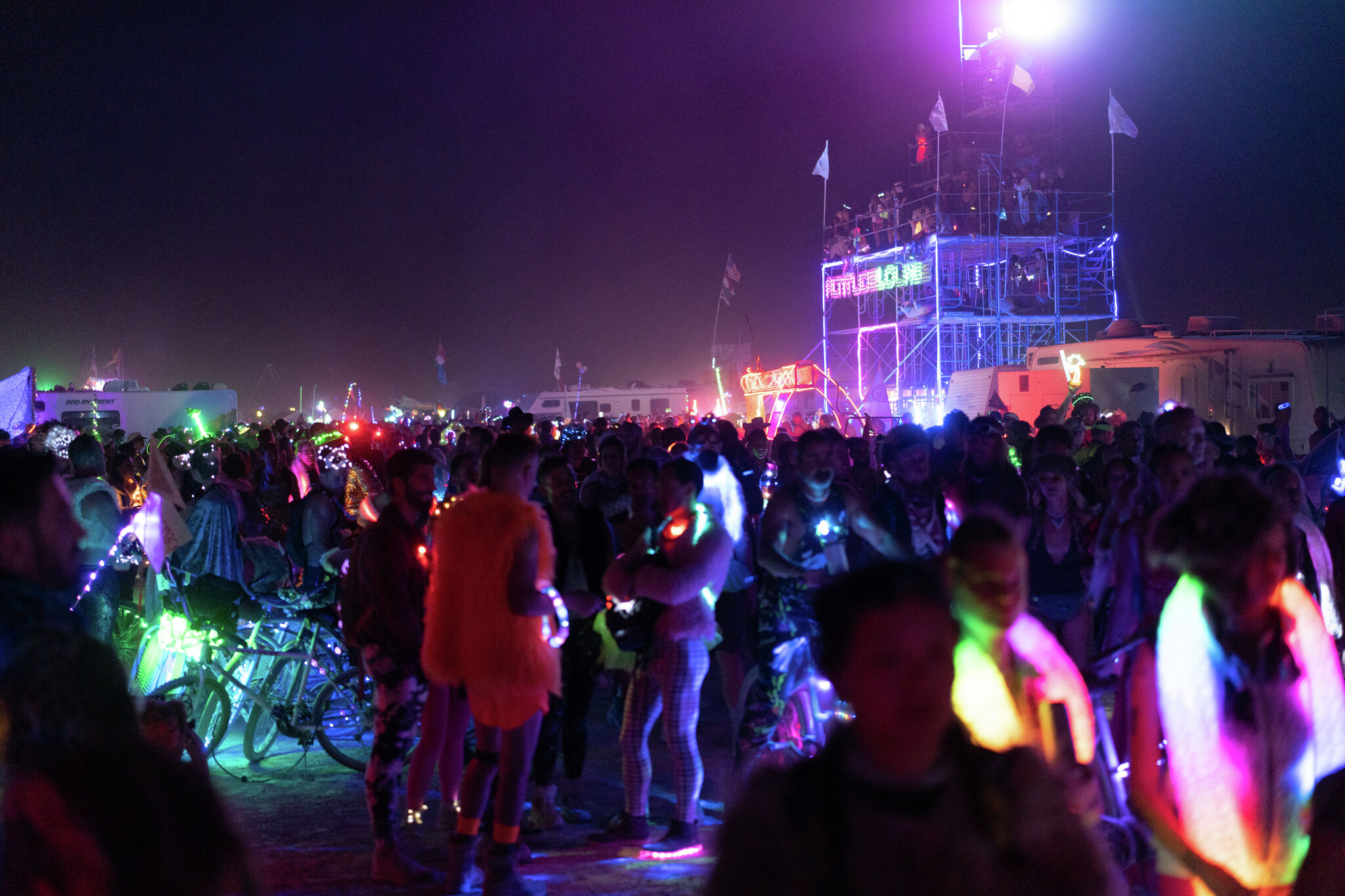 Thousands fell for this Rufus du Sol prank at Burning Man