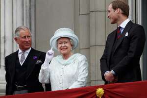 伊丽莎白二世女王是第一位现代媒体君主