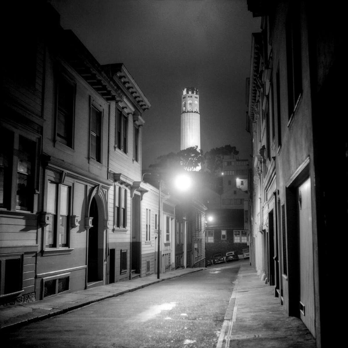 “Castle Street, Coit Tower,” a 1947 photograph by Fred Lyon.