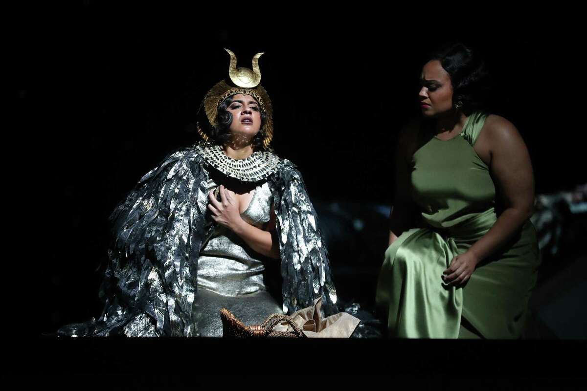 Amina Edris (Cleopatra) and Taylor Raven (Charmian Attendant) during the dress rehearsal of