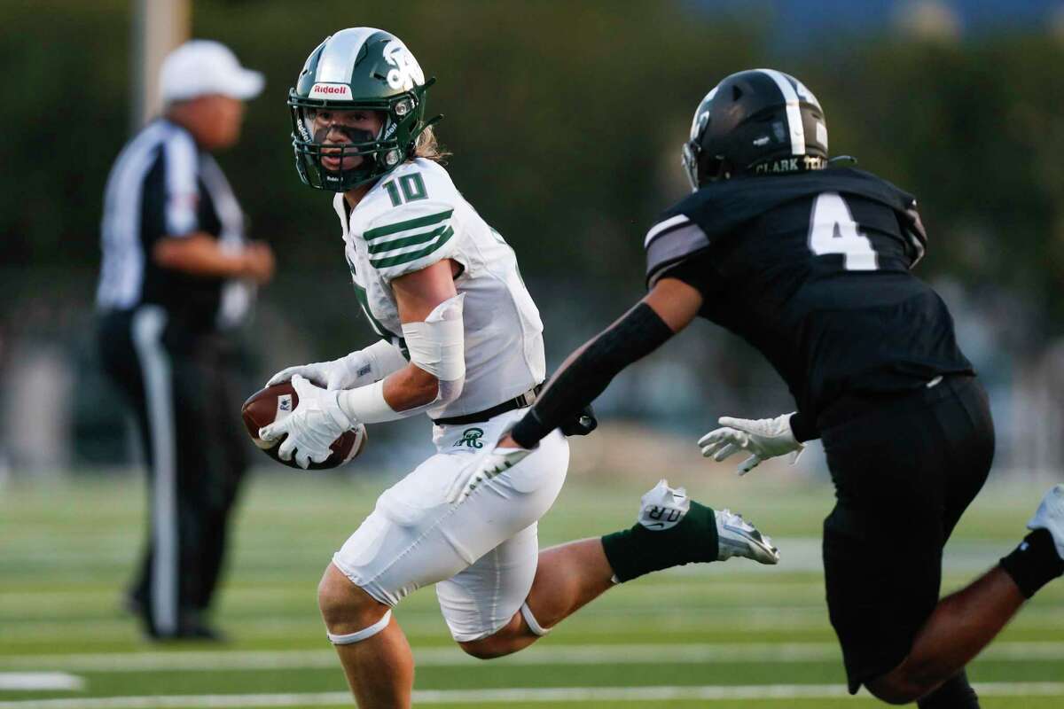 high-school-football-reagan-35-clark-10
