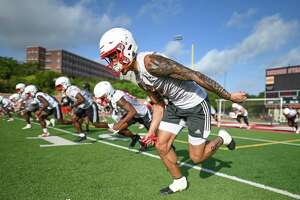 Chafin gives potent Incarnate Word offense another downfield...