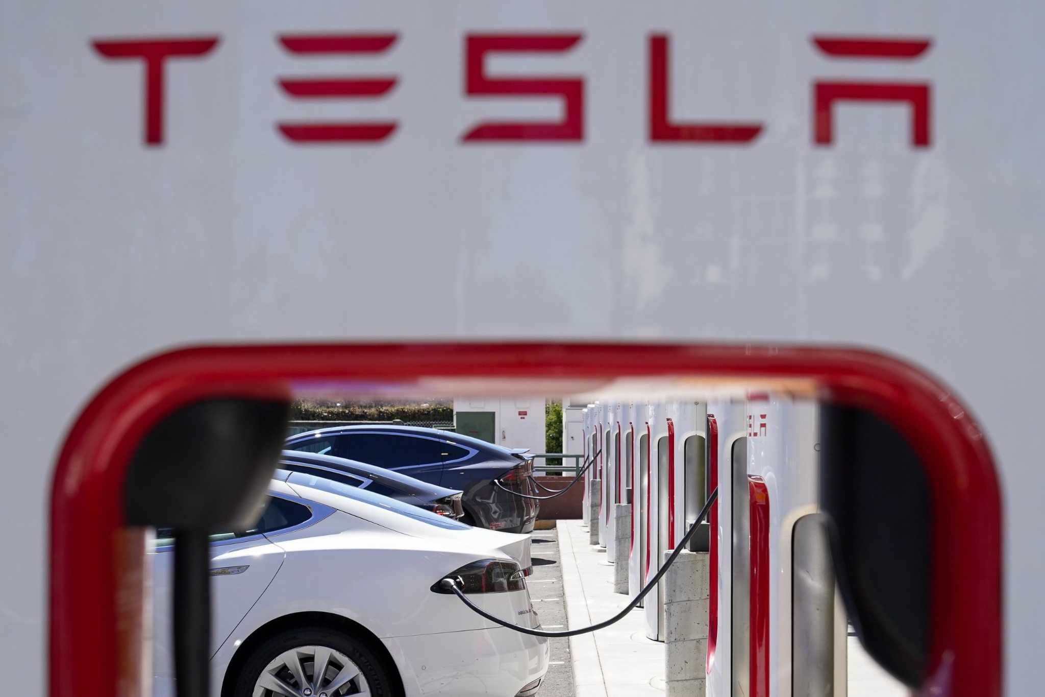 Tesla Seeks Tax Breaks For Lithium Refinery On Gulf Coast