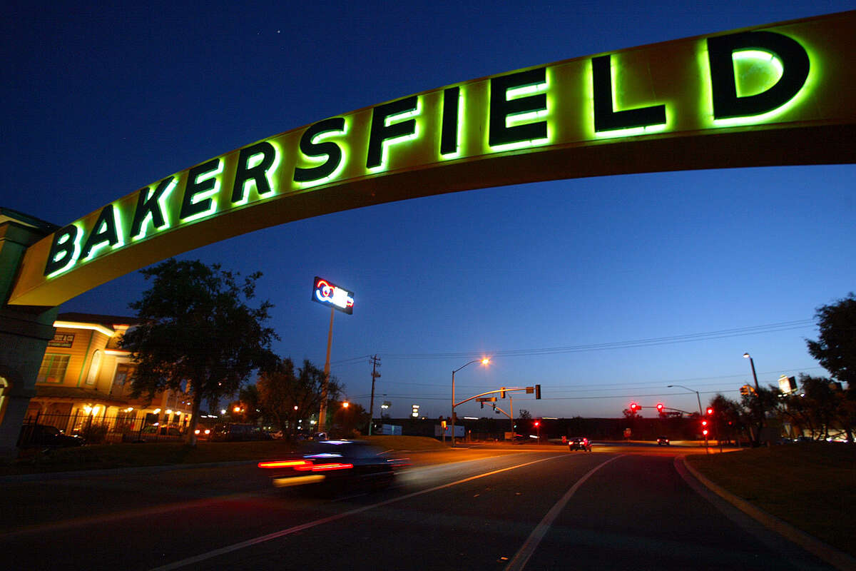 Neon sign welcomes visitors to Bakersfield. Country western star Buck Owens, built a $10Â?–million 'Buck Owen's Crystal Palace' at Highway 99, right next to the Crystal Palace is the huge Yellow and black BAKERSFIELD sign of Sillect street that we all see from the 99 freeway Bakersfield is a city increasingly popular with Southern California families because its houses are affordable and its schools good and it still has a smalltown feel. It's also got some of the nation's best-kept fast food secrets