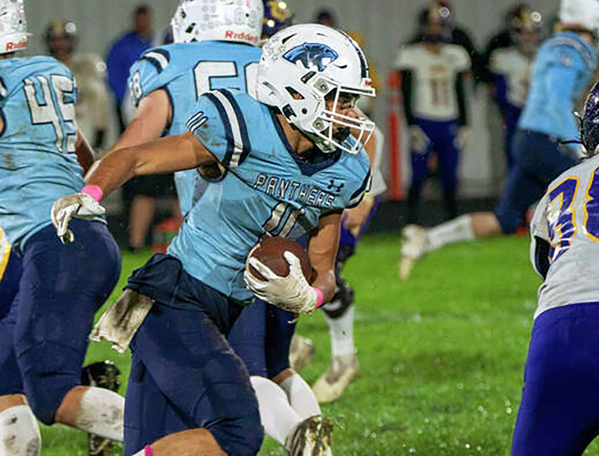 Jersey Panthers running back Chase Withrow rushed for 239 yards and scored three touchdowns to lead the Panthers past the Lincoln Railsplitters Lincoln Friday night in Lincoln.