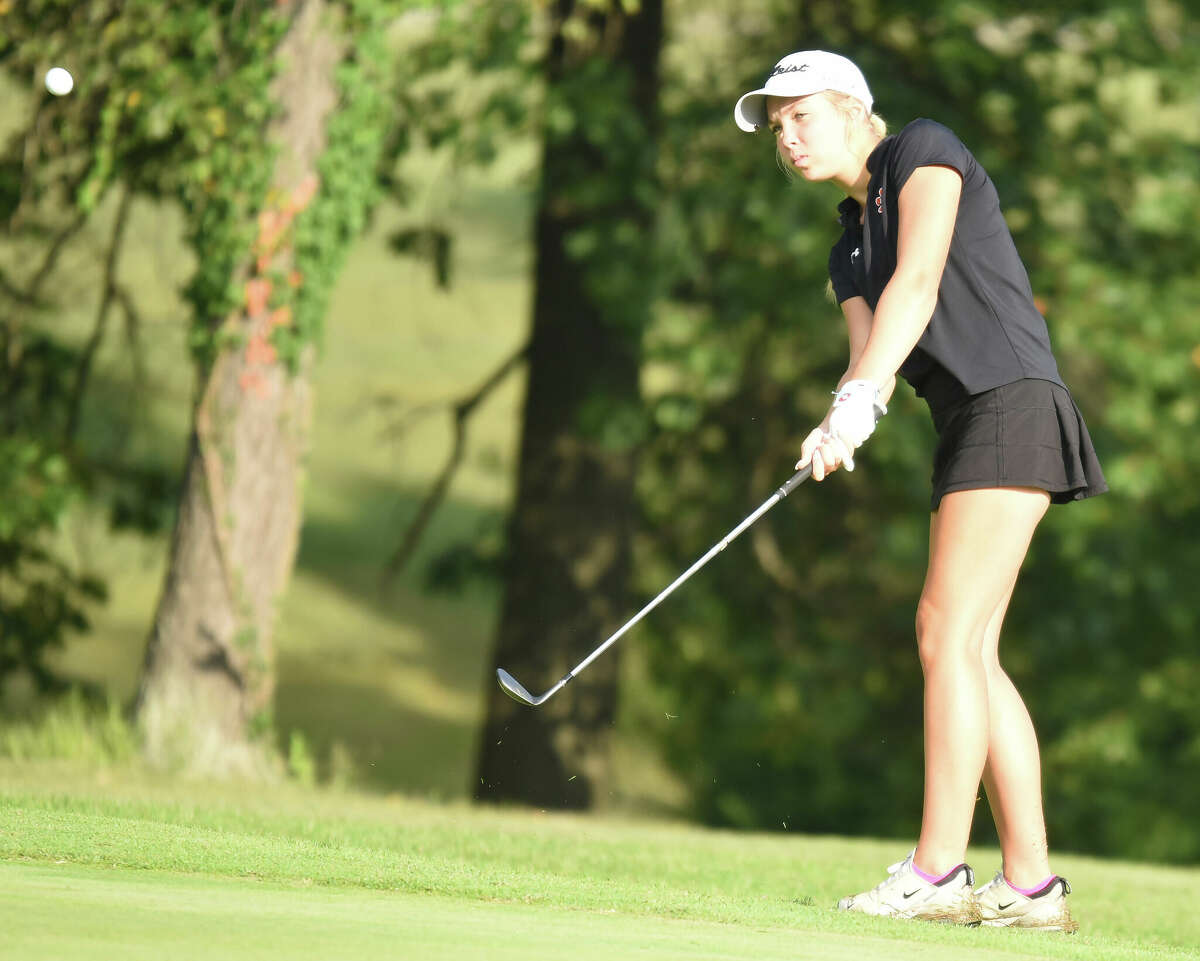 Edwardsville's Sophia Rankin with a chip shot on No. 13 at Eagle Springs Golf Course during the River Challenge on Saturday in St. Louis.