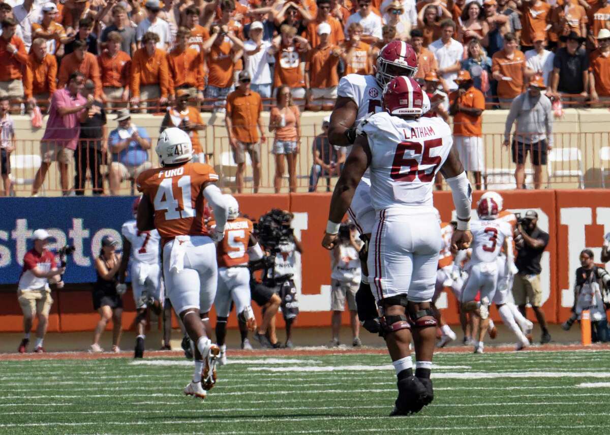 Longhorns Extra Points No. 1 Alabama 20, Texas 19