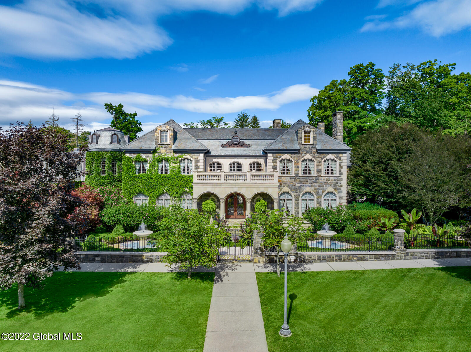 Photos inside Michele Riggi s 17.9M Saratoga Springs Palazzo