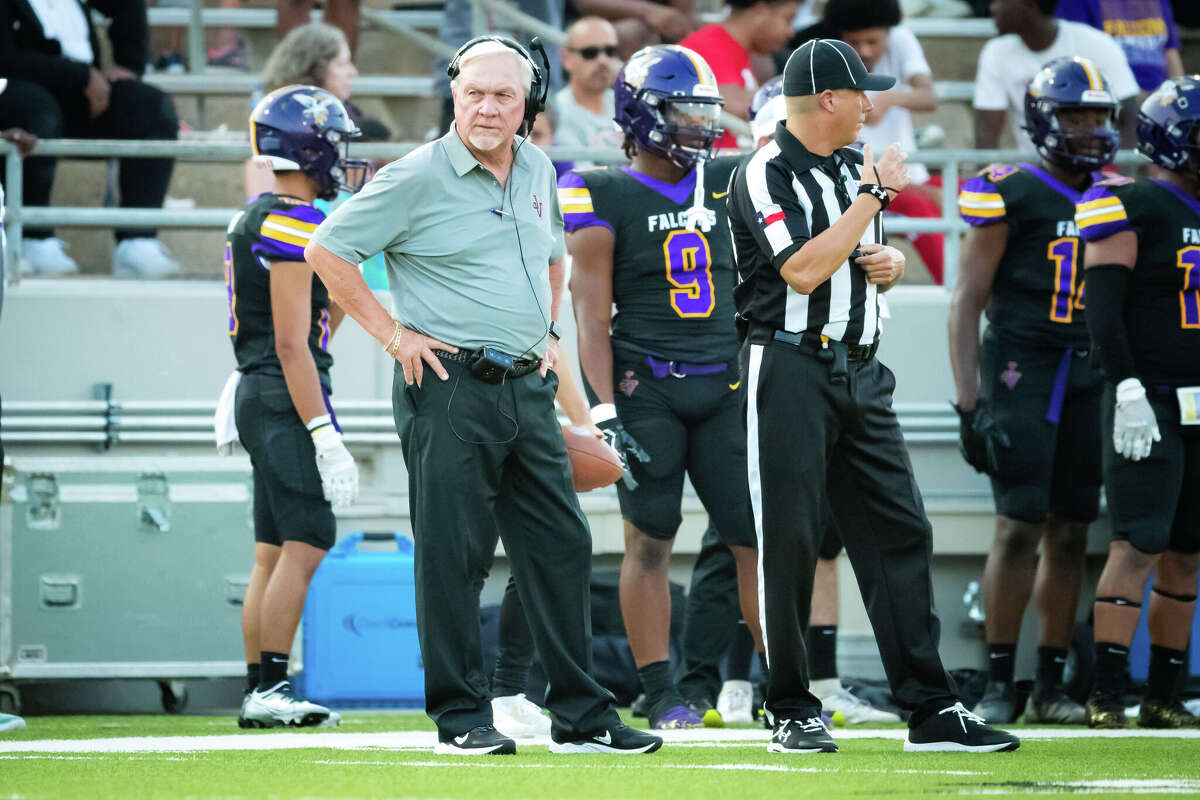 Jersey Village Falcons topple Cypress Springs Panthers