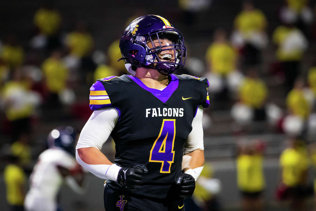 Jersey Village Falcons topple Cypress Springs Panthers