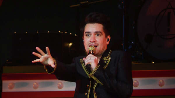Concert Review: Panic! At The Disco @ Barclays Center *SOLD OUT * –  ovictoria