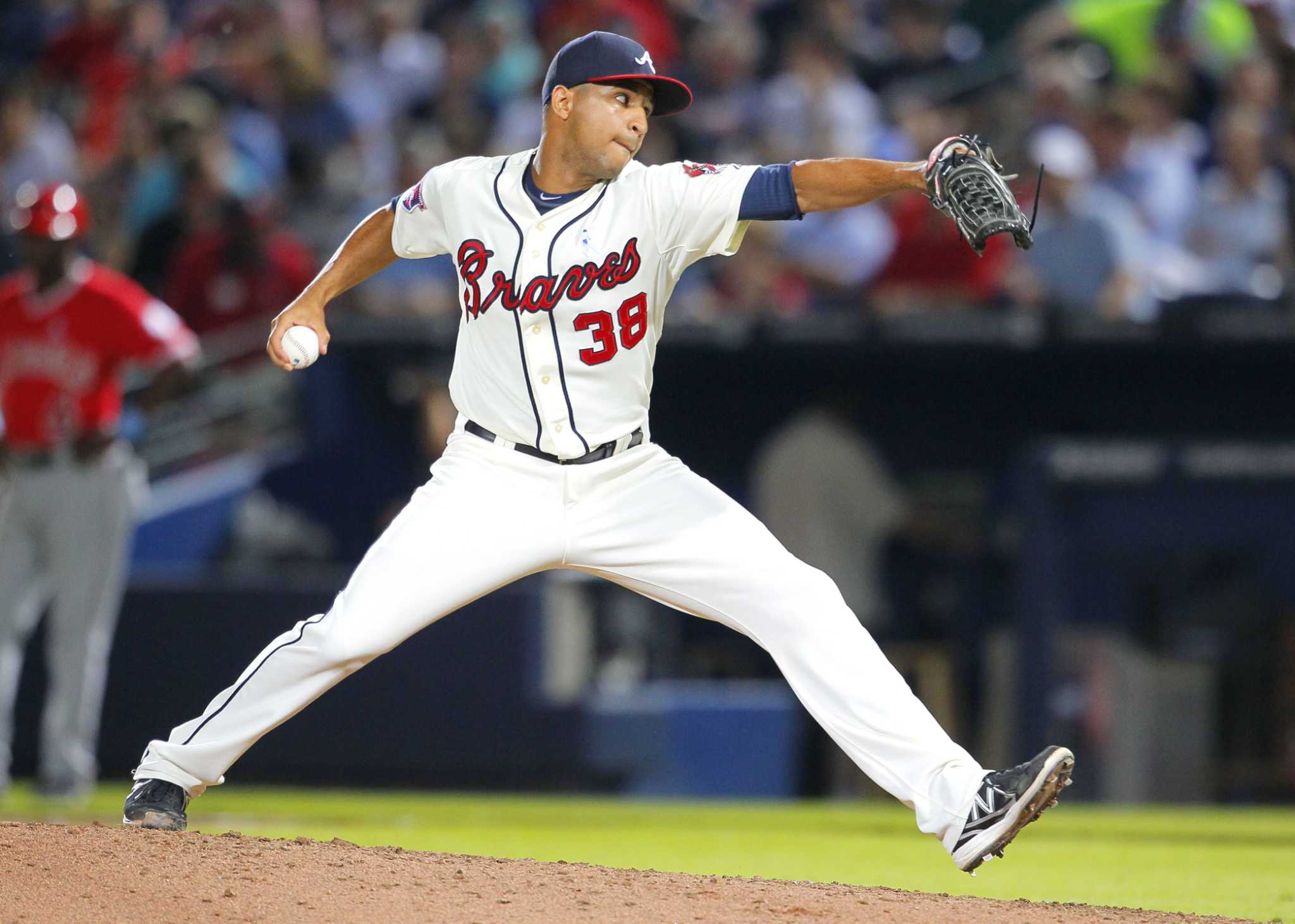 Former MLB pitcher turned cop Varvaro dies in car crash - Vimarsana News