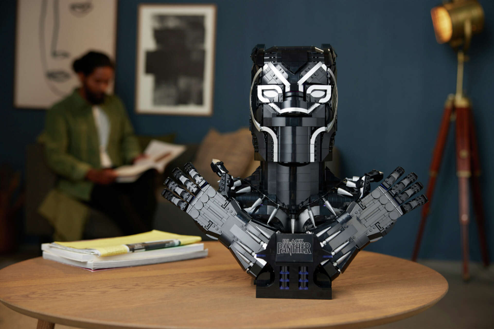LEGO s Black Panther T Challa bust will feature nearly 3 000 pieces