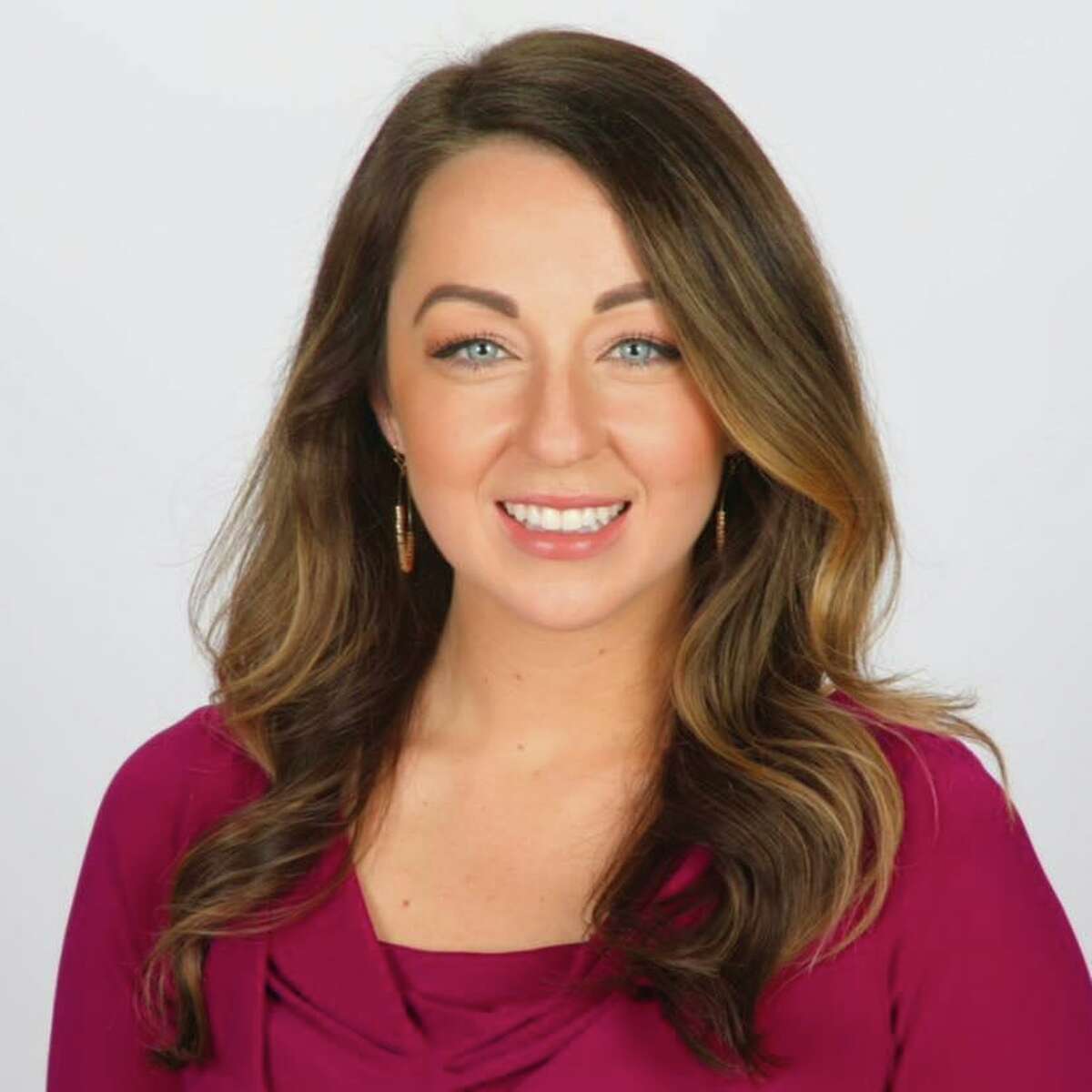 After spending years as a broadcast news reporter, Connecticut-native Erin Henry will become Danbury's first public relations specialist for its departments of health, police, fire, and emergency services.