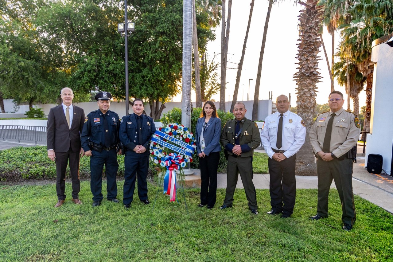 Laredo Port of Entry holds 911 Memorial Ceremony at Juarez-Lincoln International Bridge - Vimarsana News