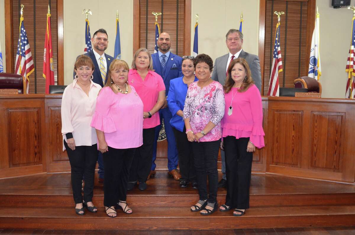 The Webb County Commissioners gathered to promote breast cancer awareness for 2022.