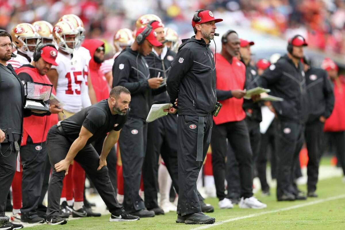 San Francisco 49ers’ head coach Kyle Shanahan watches action in 2nd quarter of 19-10 loss to Chicago Bears during NFL game at Soldier Field in Chicago, IL, on Sunday, September 11, 2022.