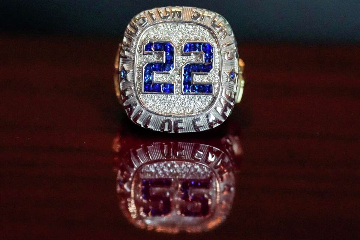 Clyde drexler hot sale championship rings