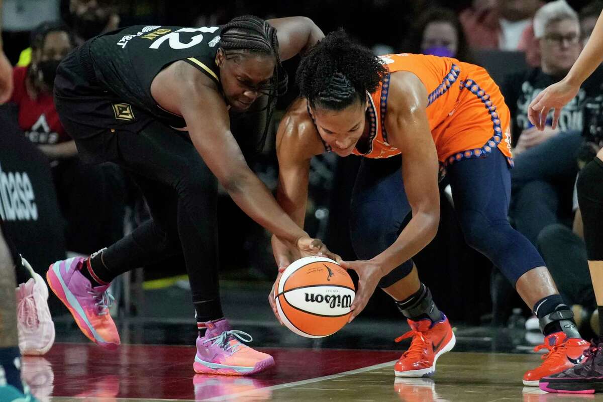 Connecticut Sun Overwhelmed By Las Vegas Aces In WNBA Finals Game 2 ...