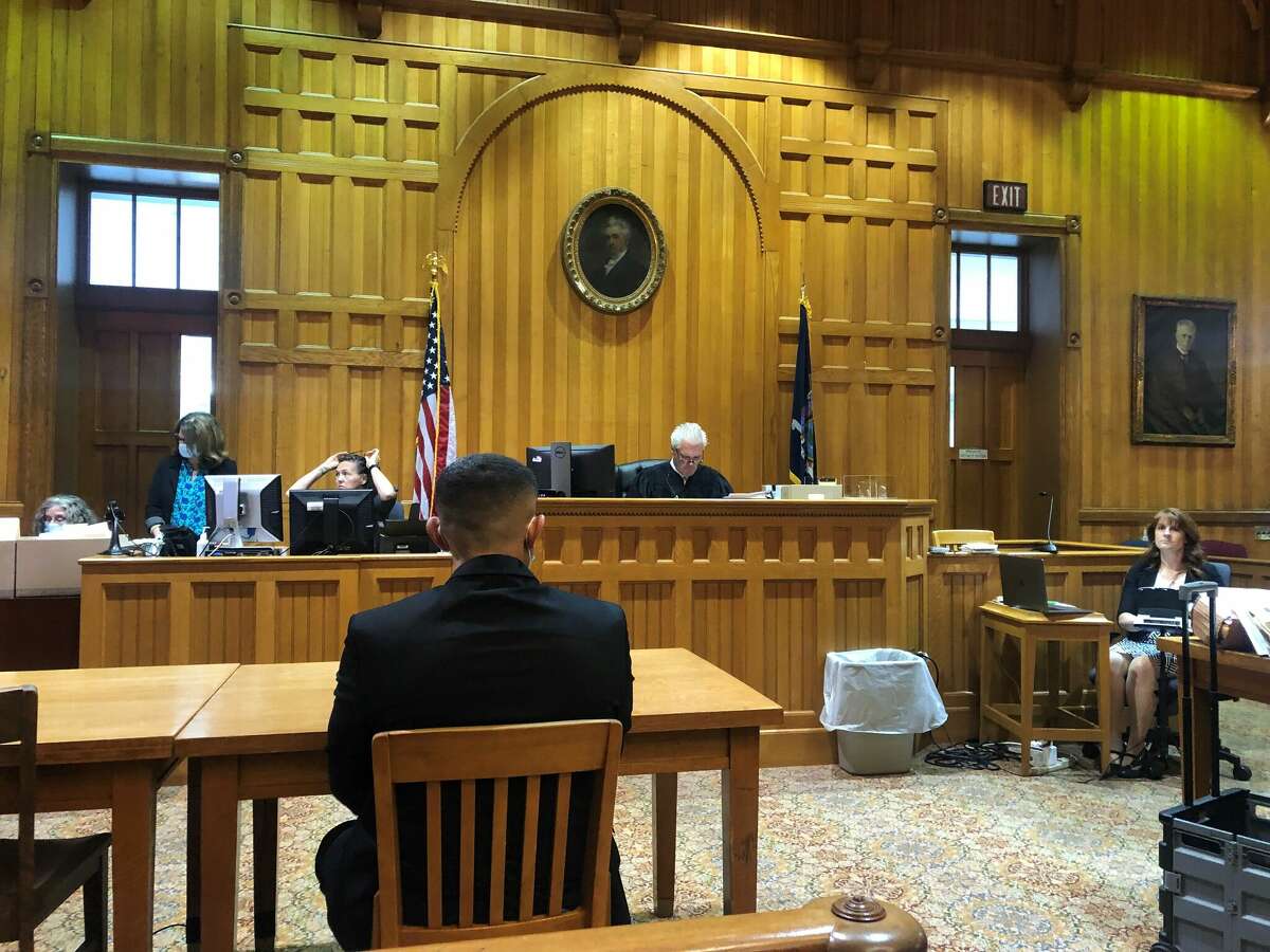 As Nauman Hussain looks on, state Supreme Court Justice Peter Lynch sets a May 1 start date for Hussain's trial in connection with the Oct. 6, 2018 limo crash in Schoharie that killed 20 people.