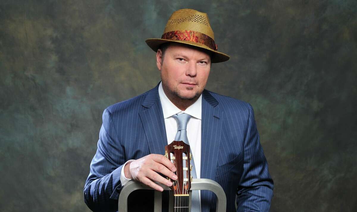 Christopher Cross will receive the 2023 Texas Medal of Arts.
